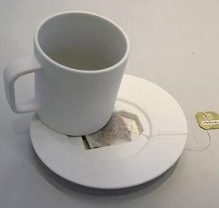 工業(yè)設(shè)計(jì)推薦:“重新設(shè)計(jì)口杯”