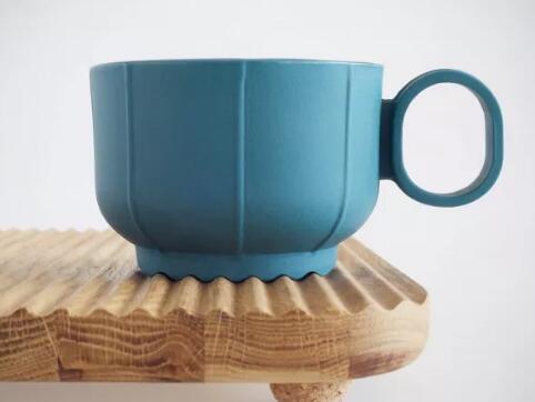 工業(yè)設(shè)計(jì)推薦:“重新設(shè)計(jì)口杯”