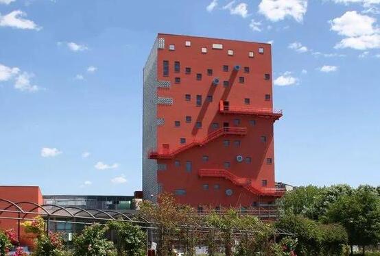 工業設計學院介紹之意大利史上第一所:米蘭工業設計學院