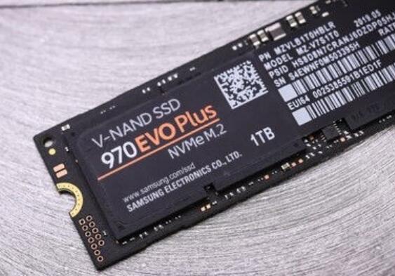 固態硬盤的發展解決工業設計的痛點