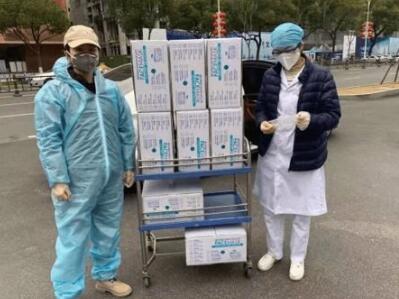 攜手同心勇抗疫情深圳市工業(yè)設(shè)計行業(yè)協(xié)會在行動